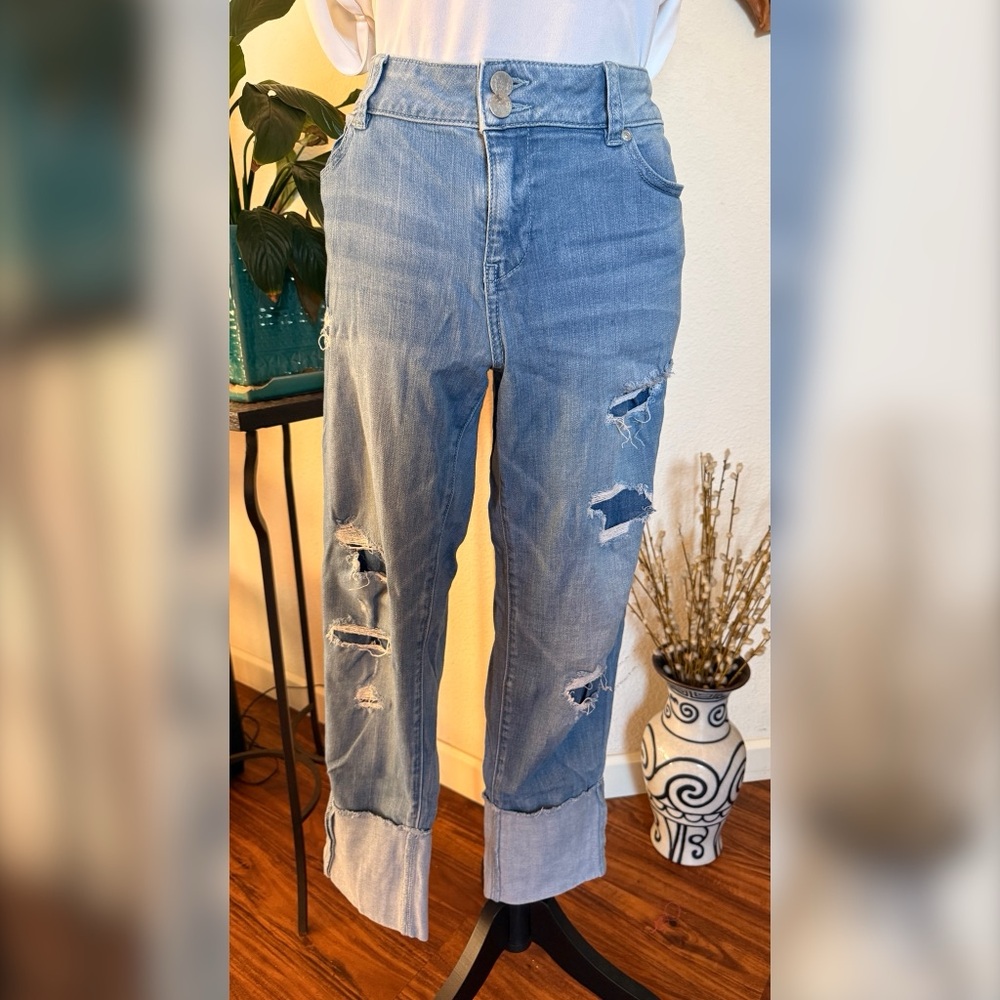 New York & Company Light Wash Cuffed Ankle Jeans Distressed - Picture 2 of 9